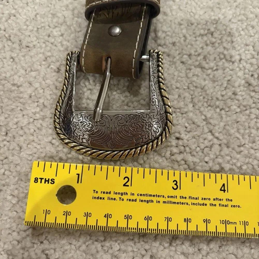 NWOT Shyanne Women Tool Cut Out Western Belt Brown Leather Gold Silver Buckle M